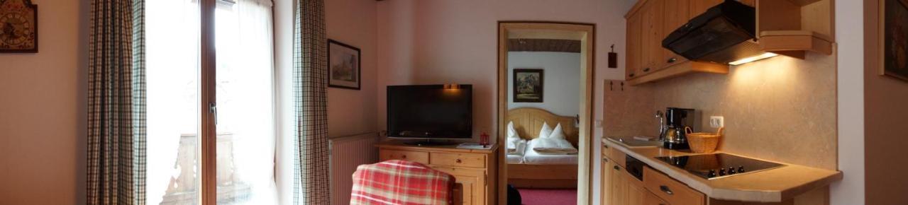 Ferienhaus Waldwinkl Hotel Grainau Room photo